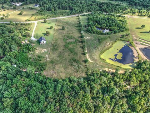 Photo of 00 County Rd 818, Bryant, AL 35958 (MLS # 1528539)