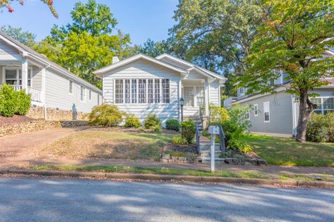 Photo of 803 Young Avenue, Chattanooga, TN 37405 (MLS # 1524698)