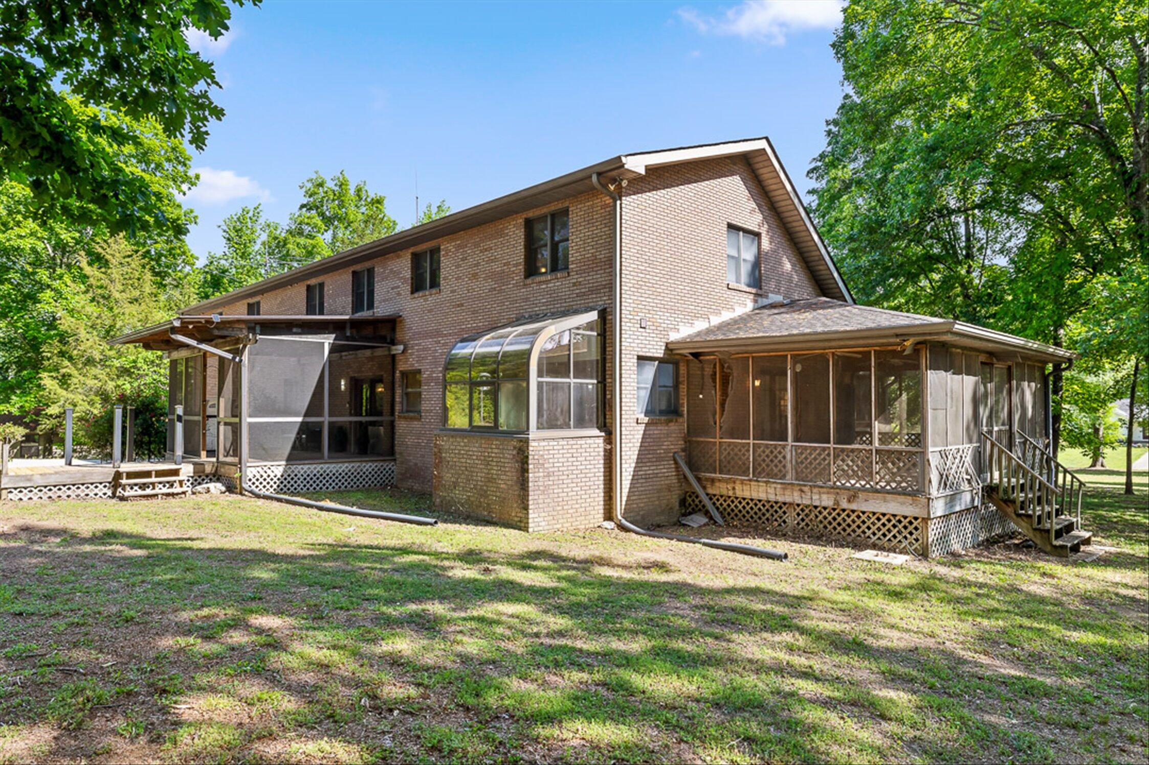 2401 Igou Ferry Road