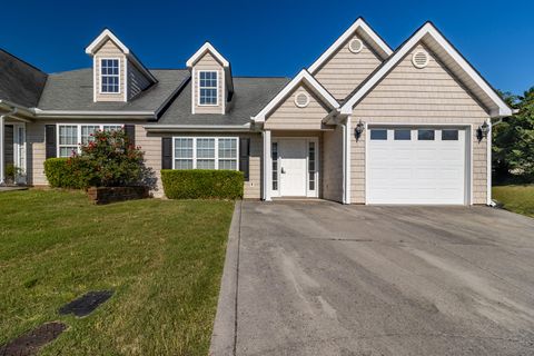 Photo of 33 Fawn Ridge, Chatsworth, GA 30705 (MLS # 1534705)