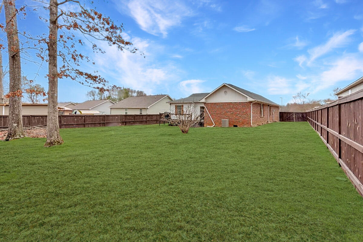 1493 Hale Bowden Drive, Dalton, Georgia image 43