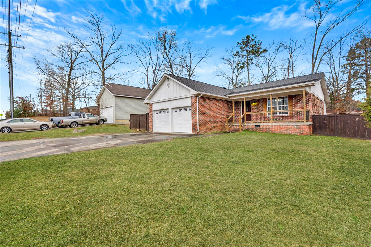 1493 Hale Bowden Drive, Dalton, Georgia image 33