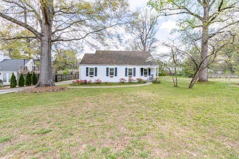 Photo of 311 Guild Drive, Chattanooga, TN 37421 (MLS # 1532316)