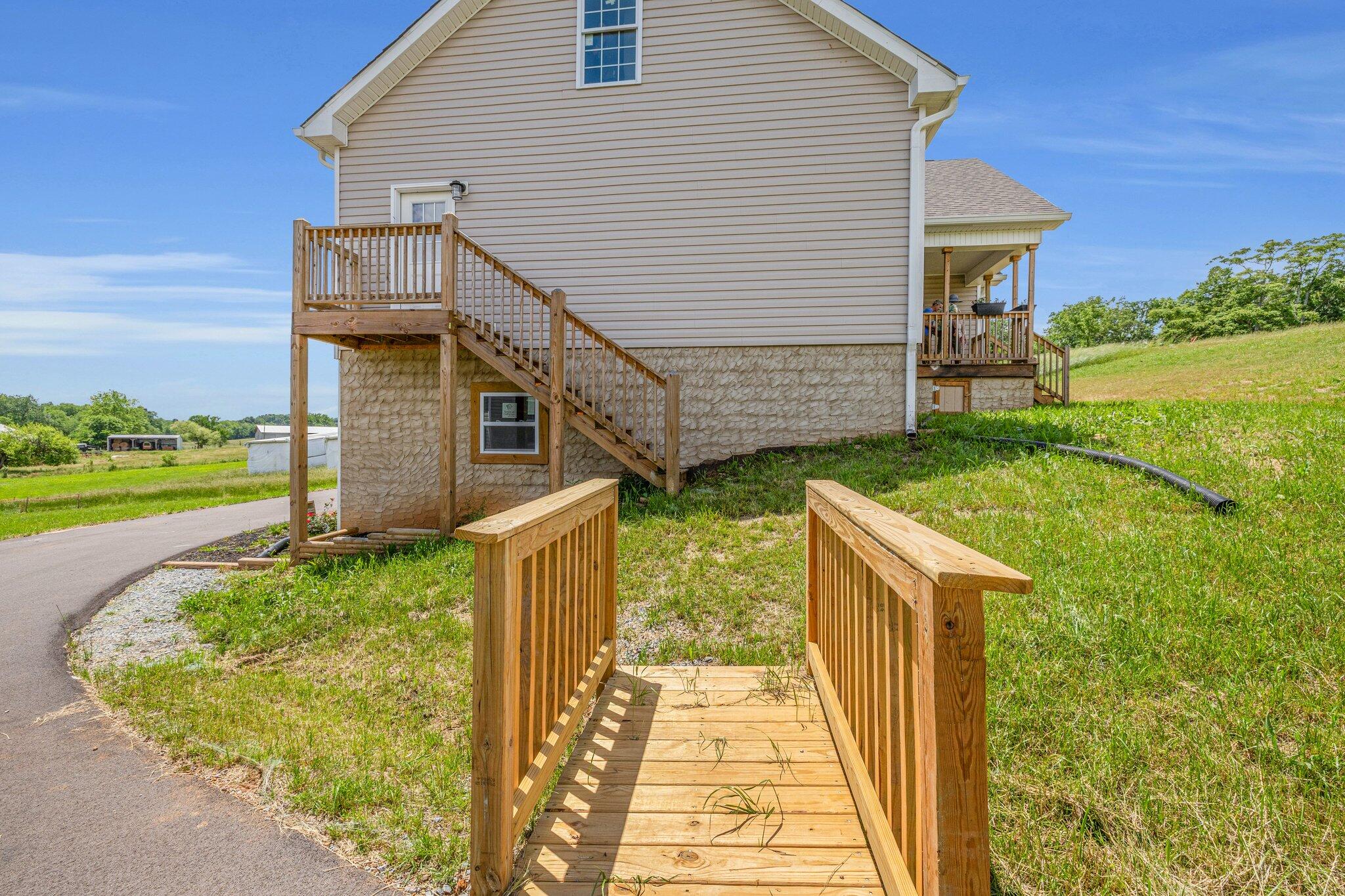 185 Waters Edge Drive, Spring City, Tennessee image 36