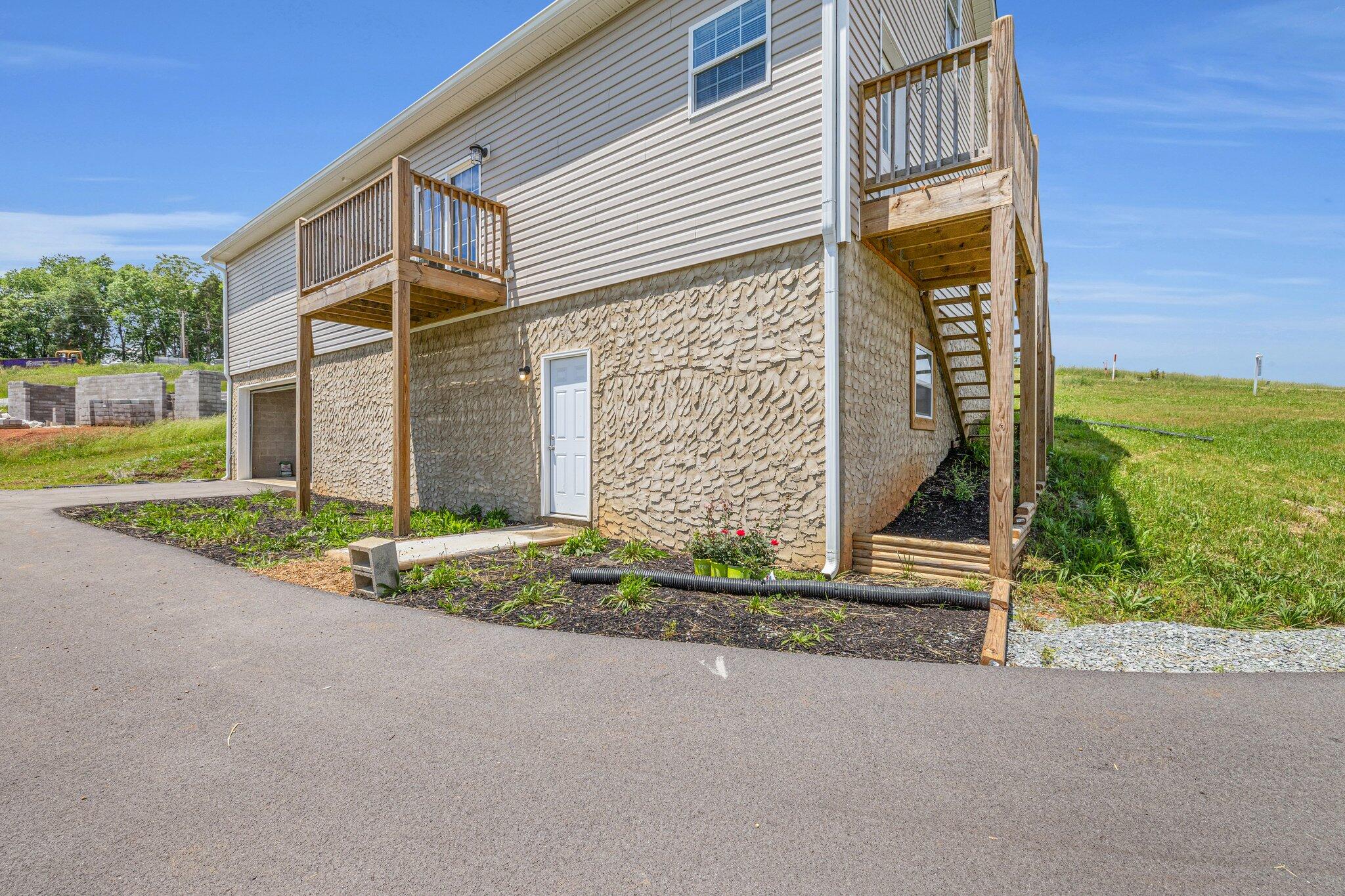 185 Waters Edge Drive, Spring City, Tennessee image 34