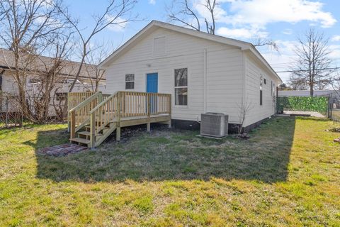 Tiny photo for 1607 E 50th Street, Chattanooga, TN 37407 (MLS # 1529028)