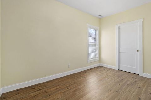 Tiny photo for 1607 E 50th Street, Chattanooga, TN 37407 (MLS # 1529028)