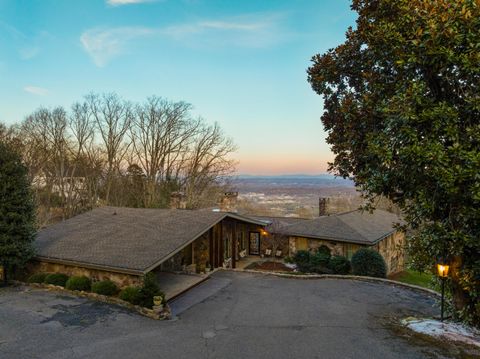 1001 Fleetwood Drive Lookout Mountain GA 30750