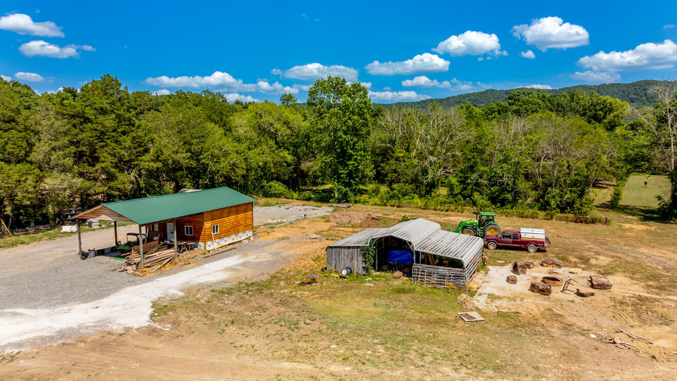 9468 Snow Hill Road, Ooltewah, Tennessee image 8