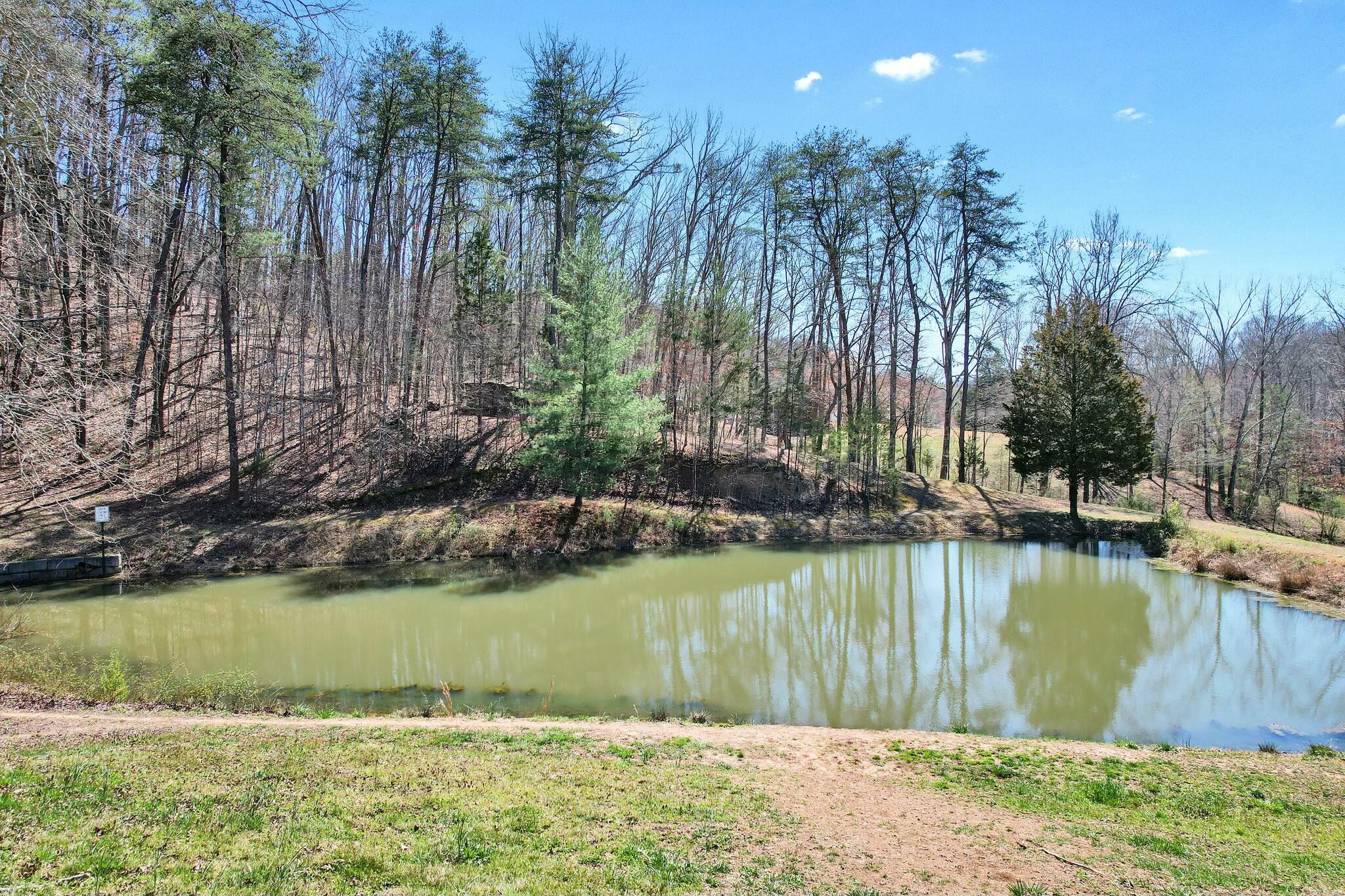 1124 White Oak Road, Cleveland, Tennessee image 3
