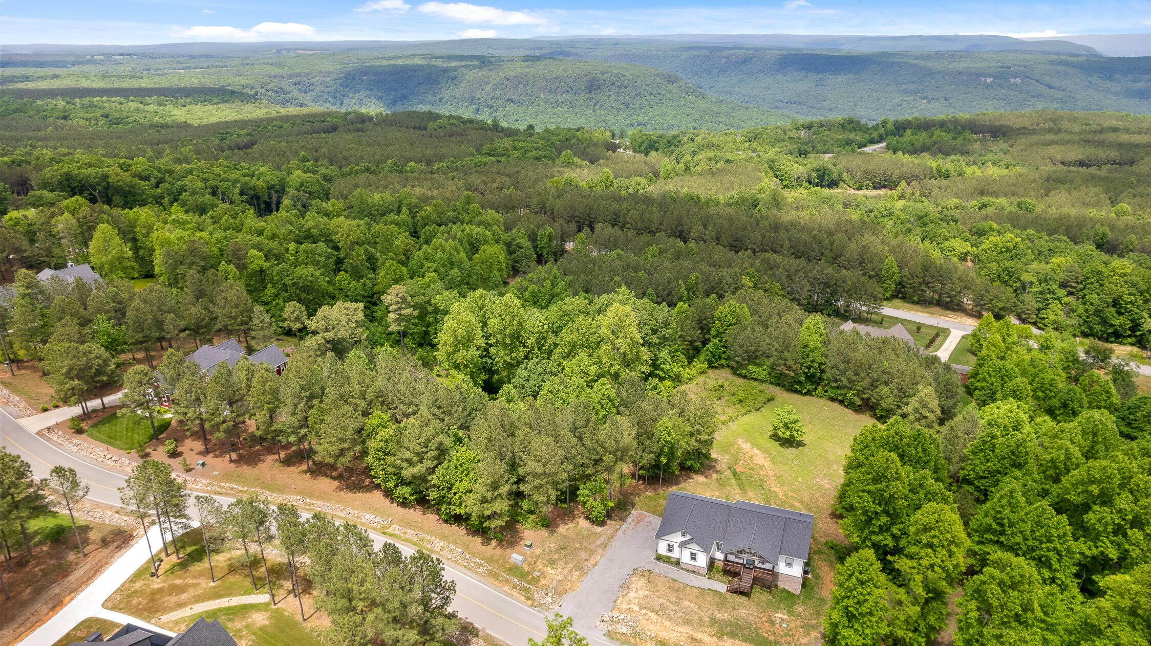 320 Lookout View Drive, Jasper, Tennessee image 29