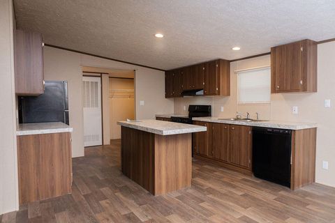 Tiny photo for 1337 Ridgeway Road, LaFayette, GA 30728 (MLS # 1527784)