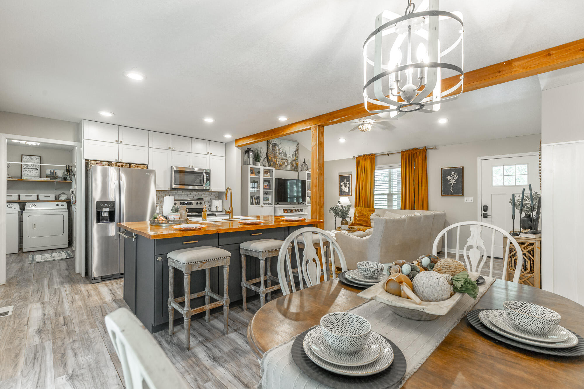 605 Gregory Lane
