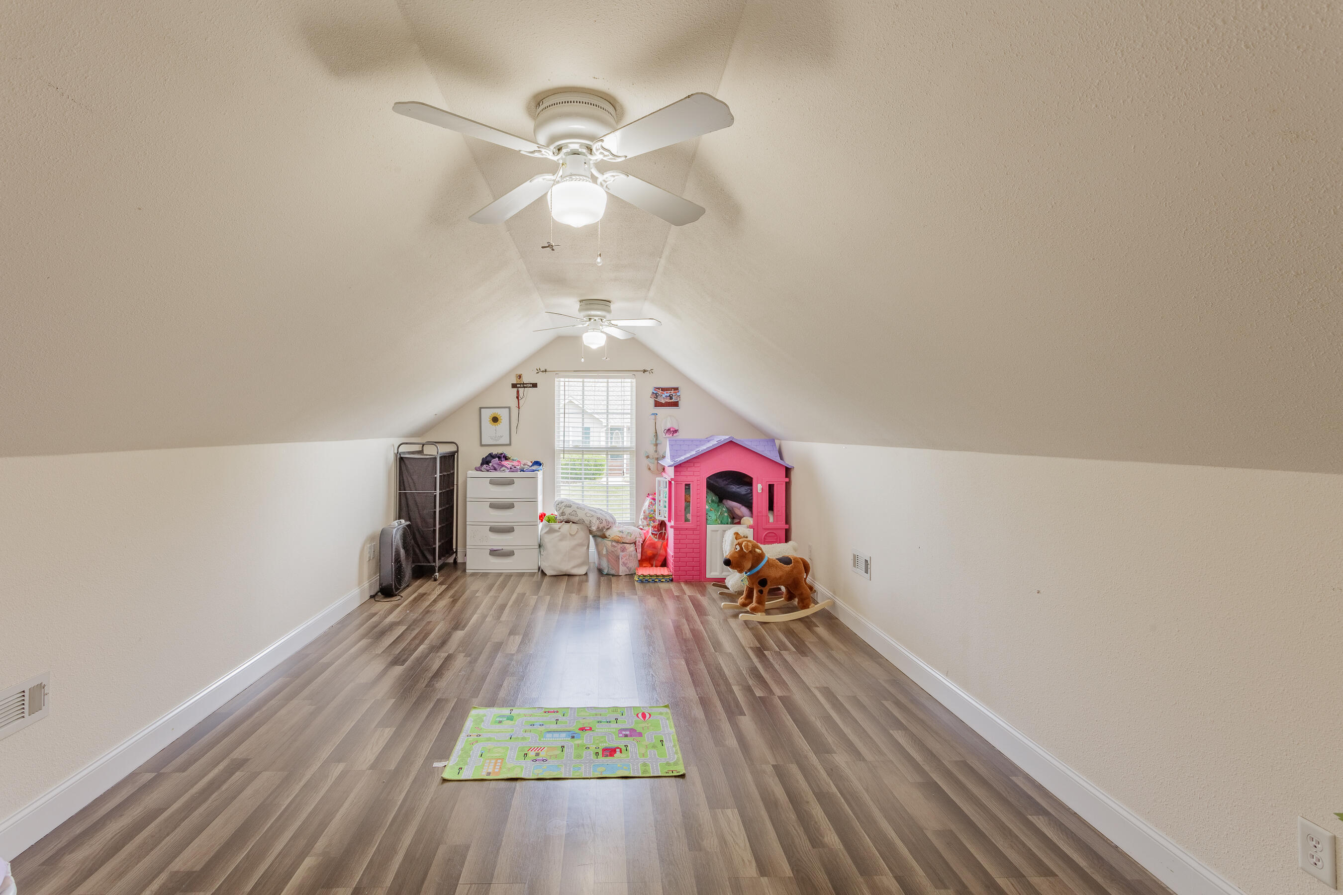 1052 Trojan Run Drive, Soddy Daisy, Tennessee image 22
