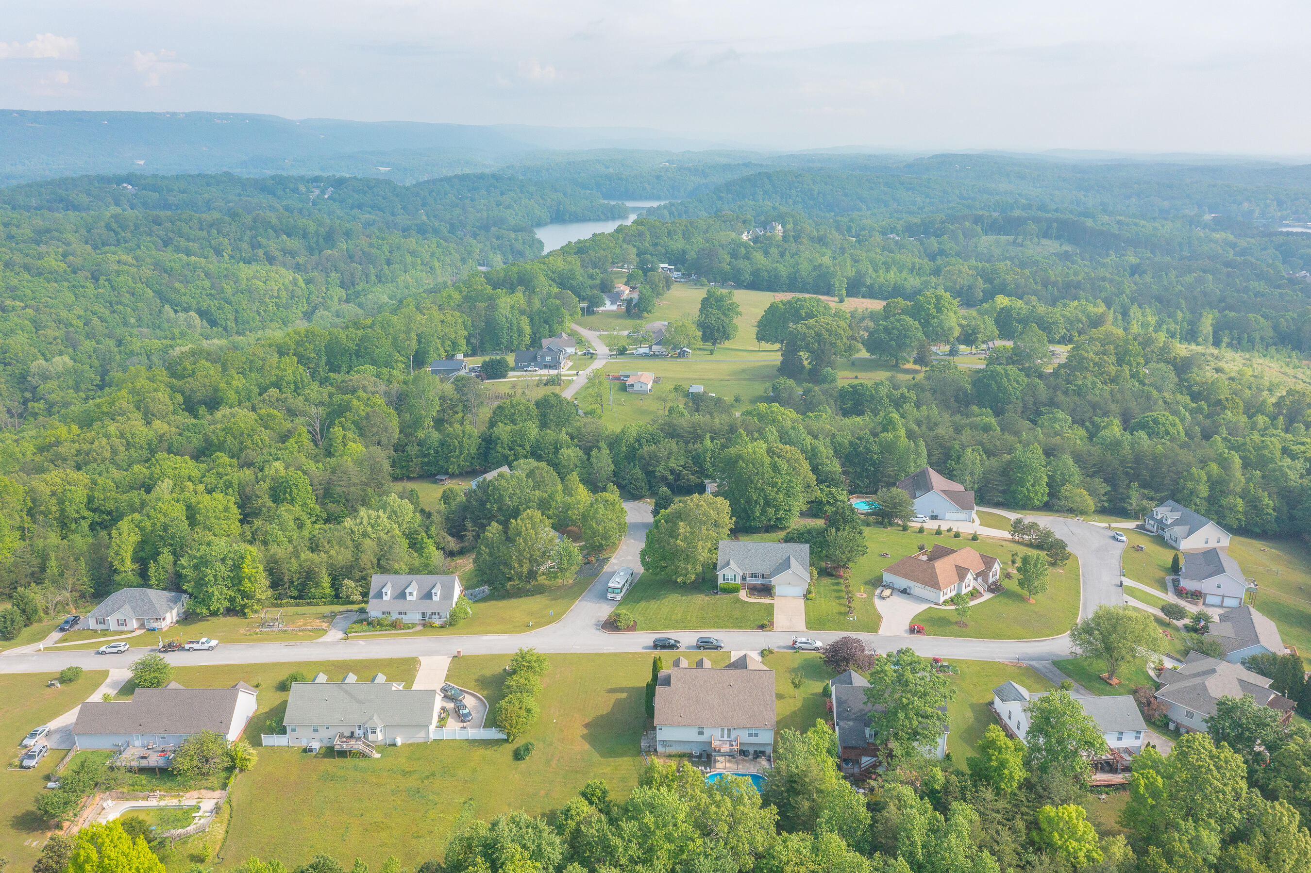 1052 Trojan Run Drive, Soddy Daisy, Tennessee image 33