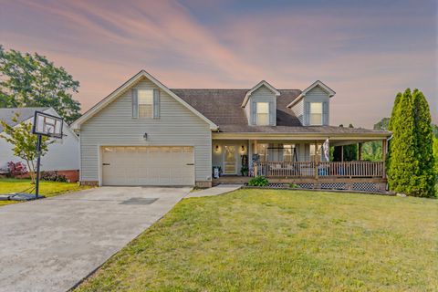 Photo of 1052 Trojan Run Drive, Soddy Daisy, TN 37379 (MLS # 1512054)