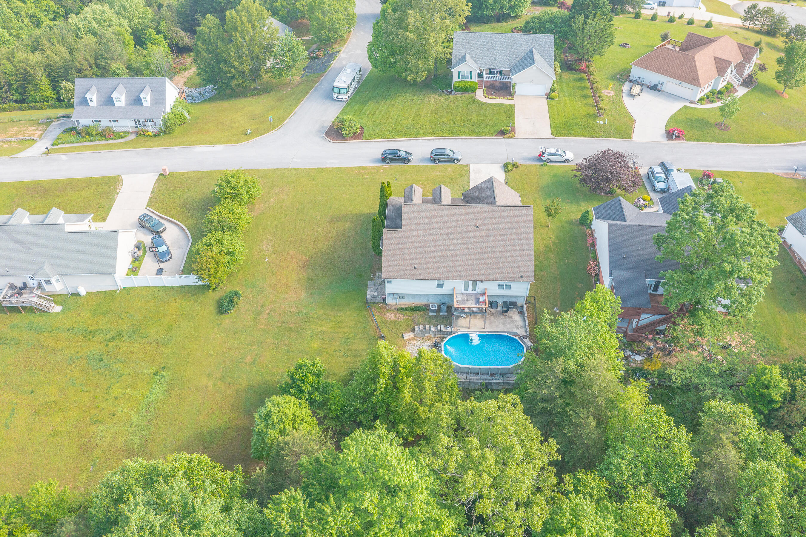 1052 Trojan Run Drive, Soddy Daisy, Tennessee image 3