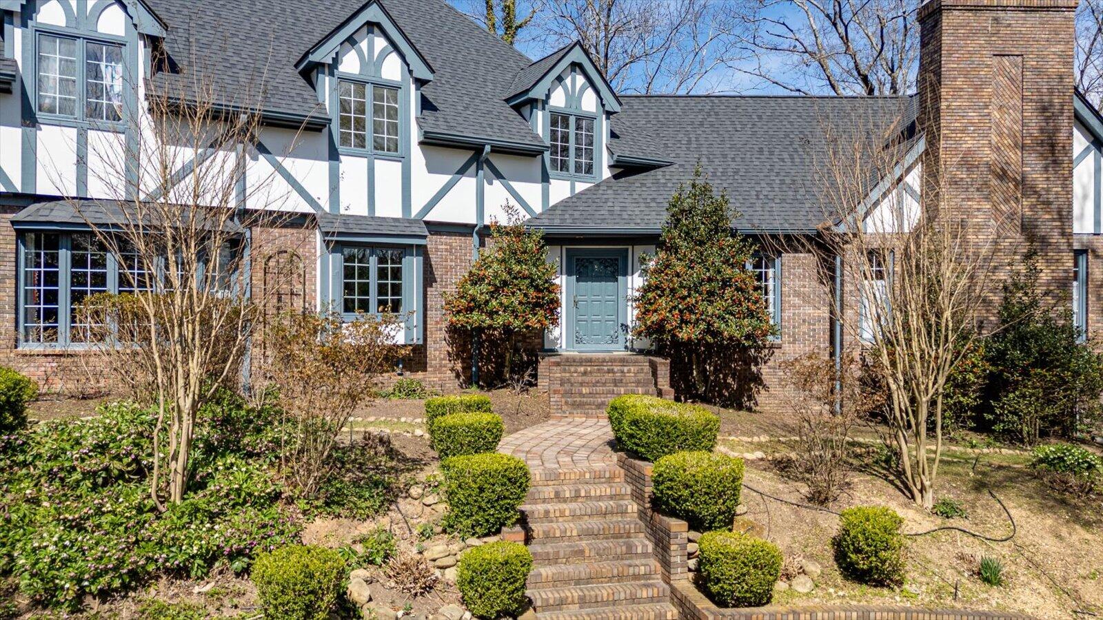5803 Lake Resort Drive, Hixson, Tennessee image 3