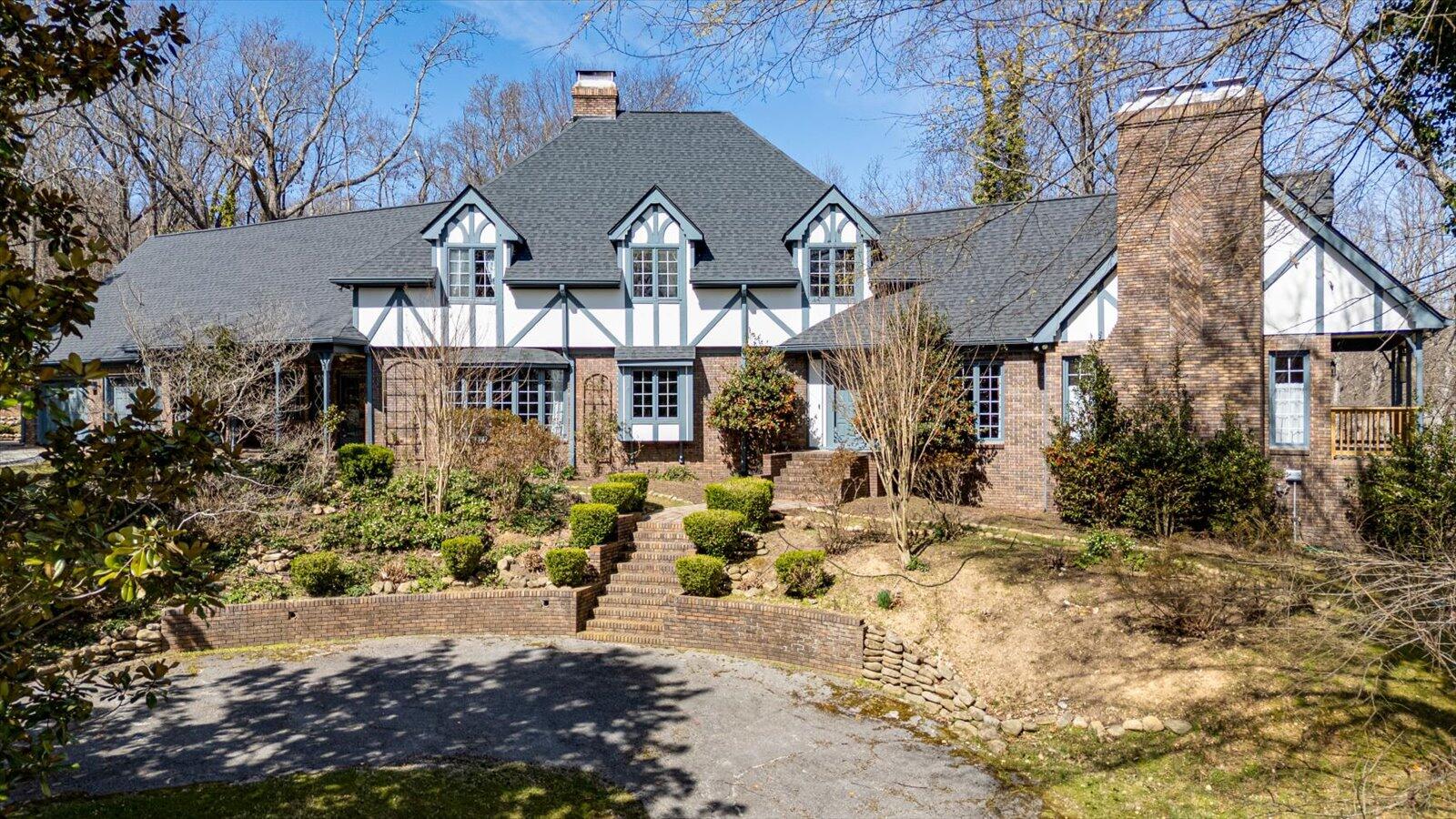 5803 Lake Resort Drive, Hixson, Tennessee image 2