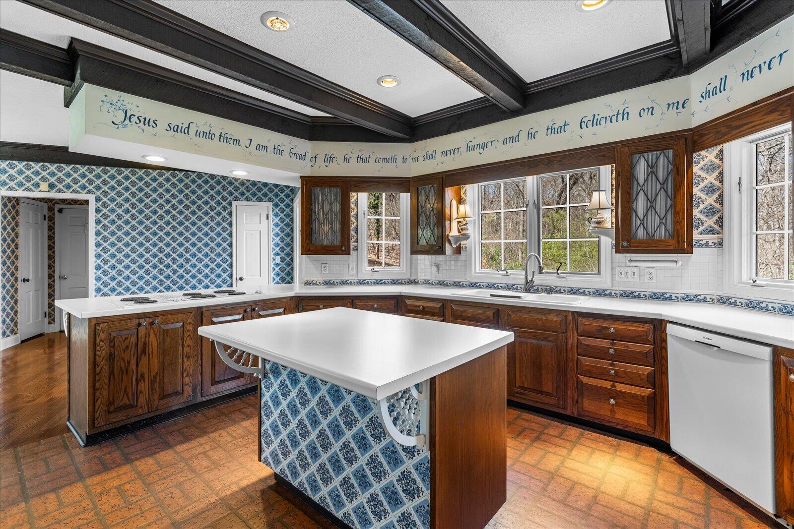 5803 Lake Resort Drive, Hixson, Tennessee image 23