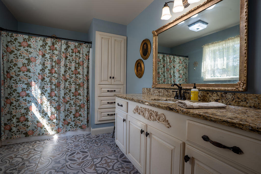 Bryant, Alabama 35958, United States, 4 Bedrooms Bedrooms, ,2 BathroomsBathrooms,Residential,Active,170046