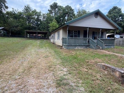 Photo of 808 Mclemore Street, LaFayette, GA 30728 (MLS # 1542837)