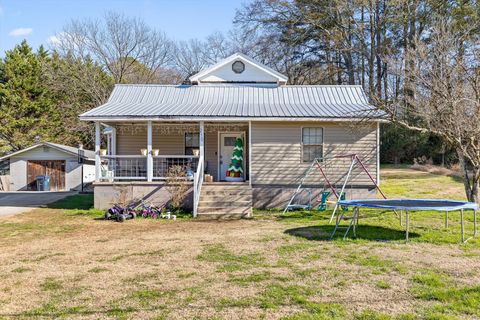 Photo of 210 Wheeler Avenue, Chickamauga, GA 30707 (MLS # 1525566)