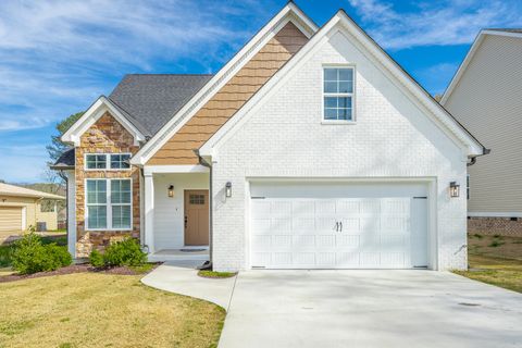 Photo of 5012 Swan Road, Chattanooga, TN 37416 (MLS # 1529934)