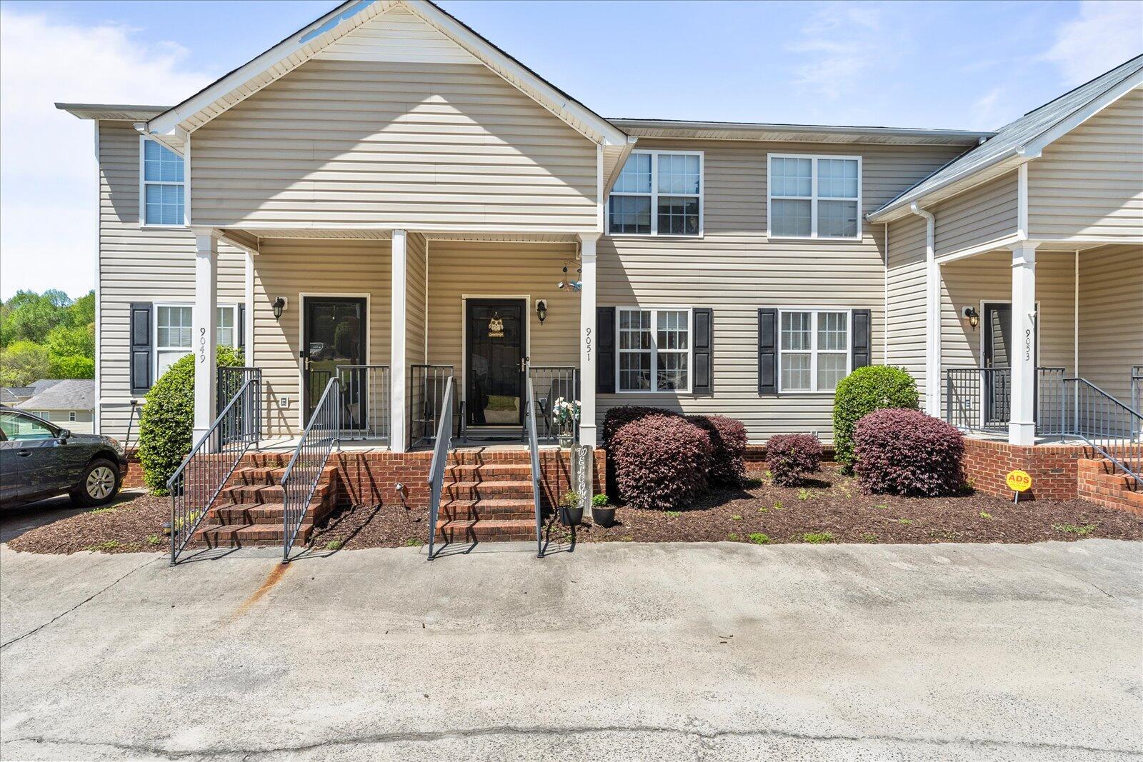 9051 Haileys Pond Drive, Ooltewah, Tennessee image 1