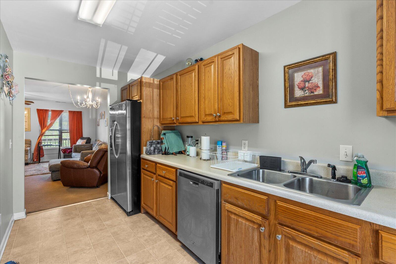 9051 Haileys Pond Drive, Ooltewah, Tennessee image 10