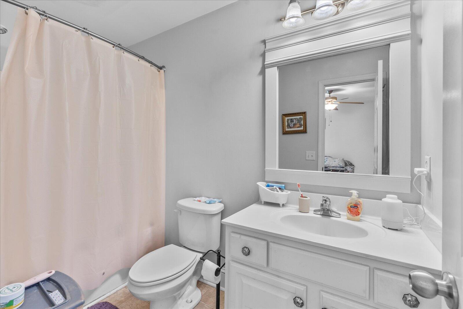 9051 Haileys Pond Drive, Ooltewah, Tennessee image 19