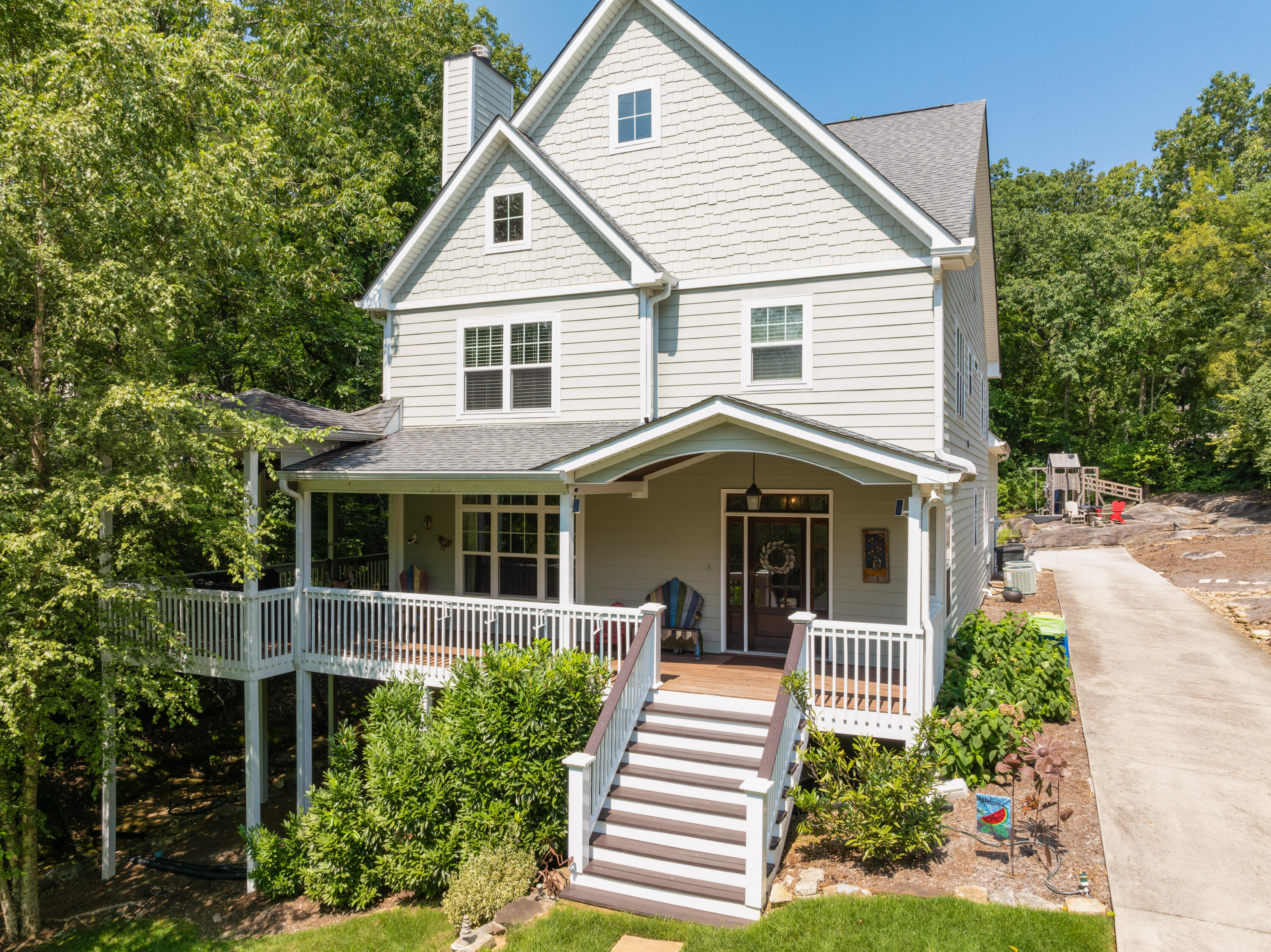 11 Willingham Lane, Lookout Mountain, Tennessee image 2