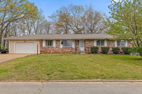 Photo of 4407 Comet Trail, Hixson, TN 37343 (MLS # 1531758)