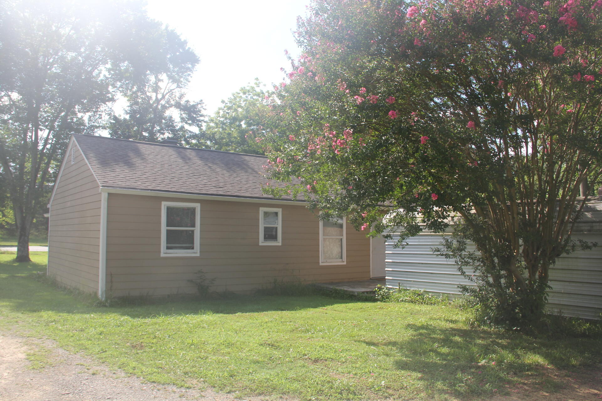 3315 Old Highway 27