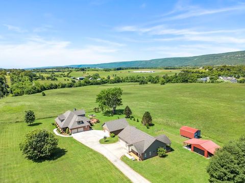 Photo of 2091 Wesley Chapel Road, Pikeville, TN 37367 (MLS # 1515085)