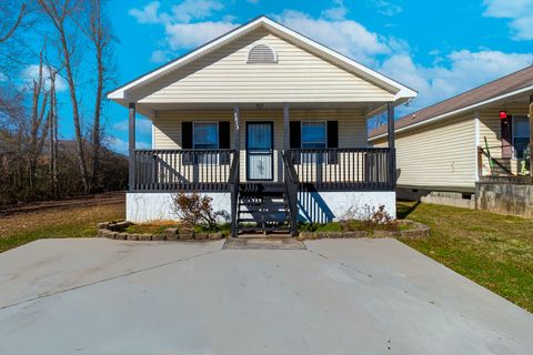 Photo of 5813 Bunch Street, Chattanooga, TN 37421 (MLS # 1525667)