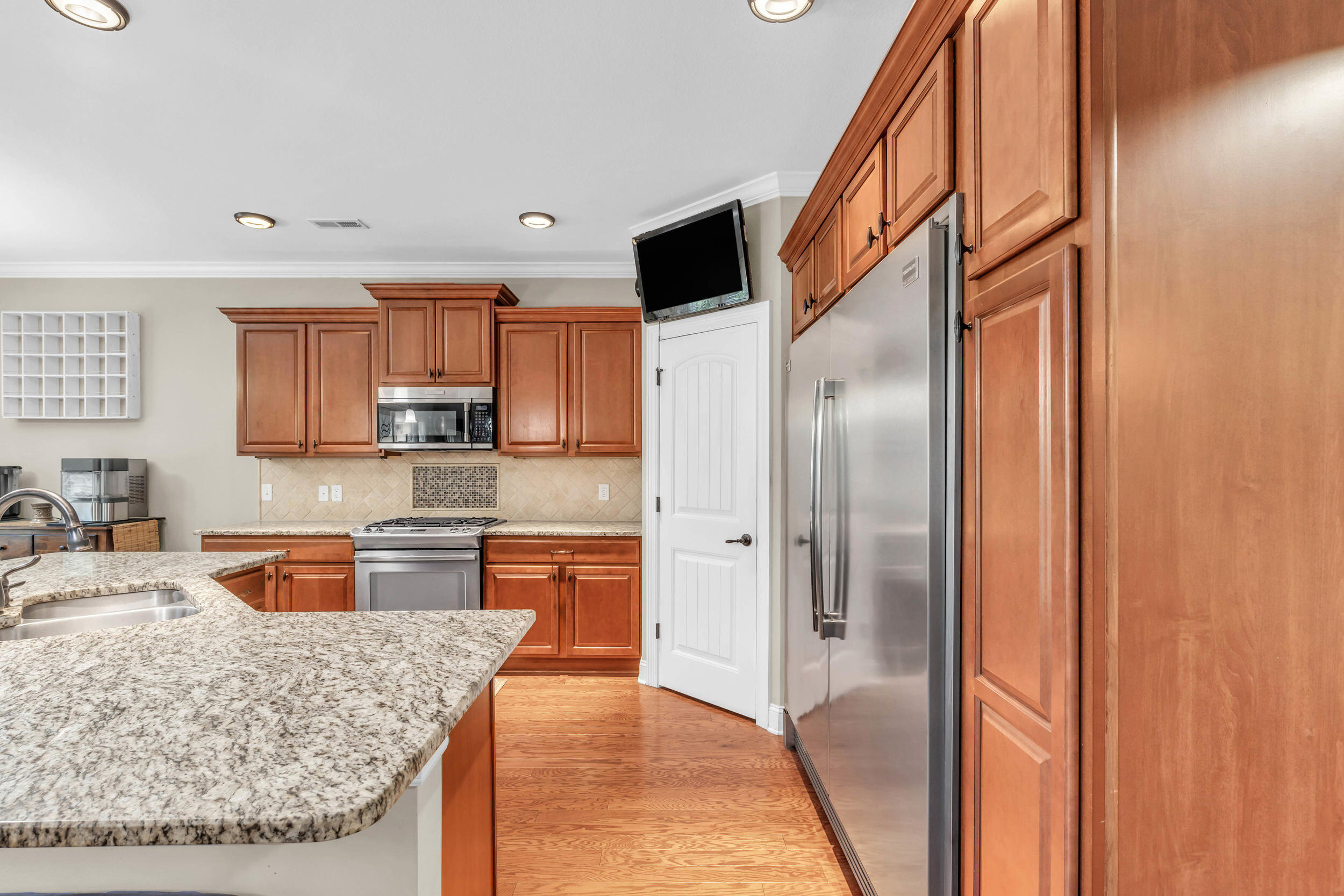 8358 Front Gate Circle, Ooltewah, Tennessee image 13