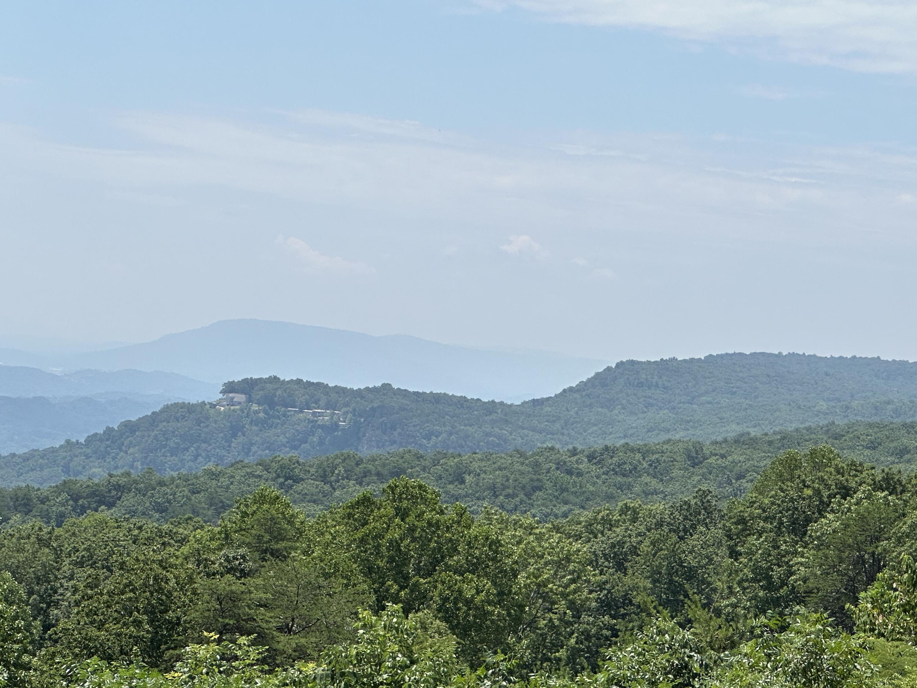 1000 Sawyer Cemetery Road, Signal Mountain, Tennessee image 1