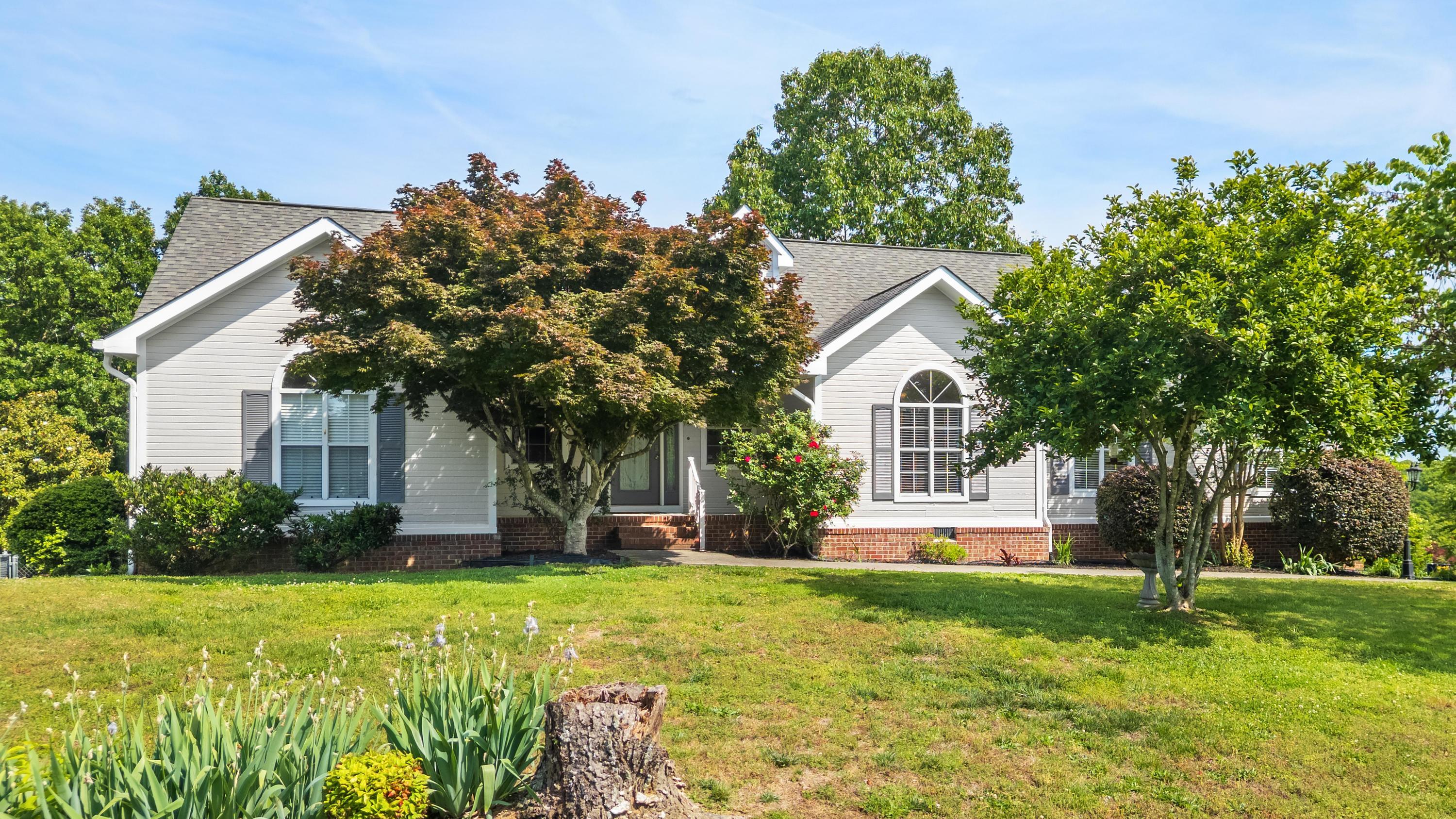 6601 Woody Cove Lane