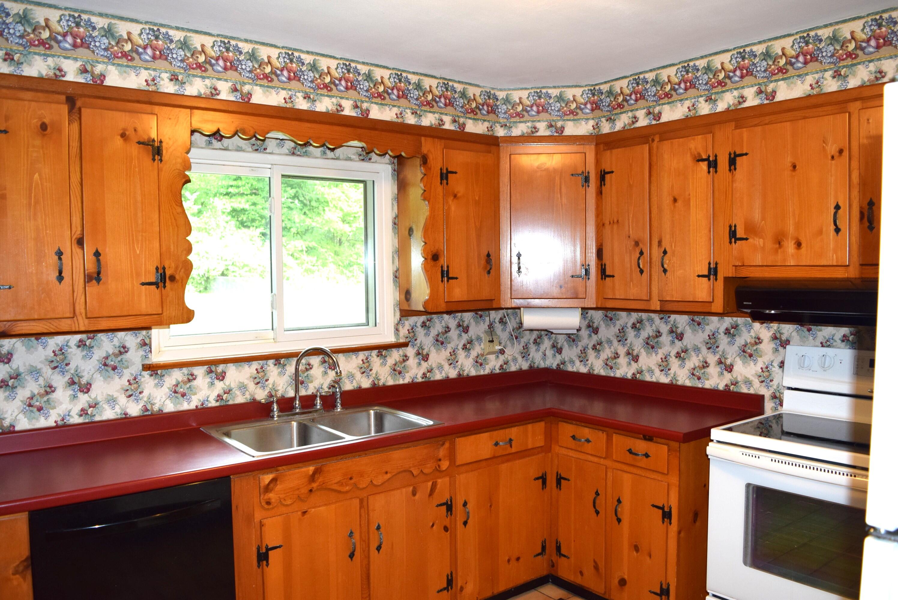 725 Dietz Road