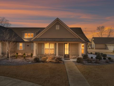 Photo of 288 Camden Way, Dalton, GA 30721 (MLS # 1525354)