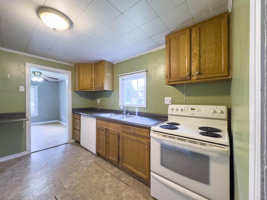 357/361 Burnett Street, Graysville, Tennessee image 2