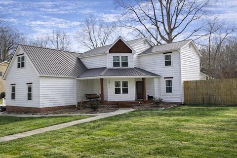 Photo of 446 Hickory Hills Drive NE, Cleveland, TN 37312 (MLS # 1527703)