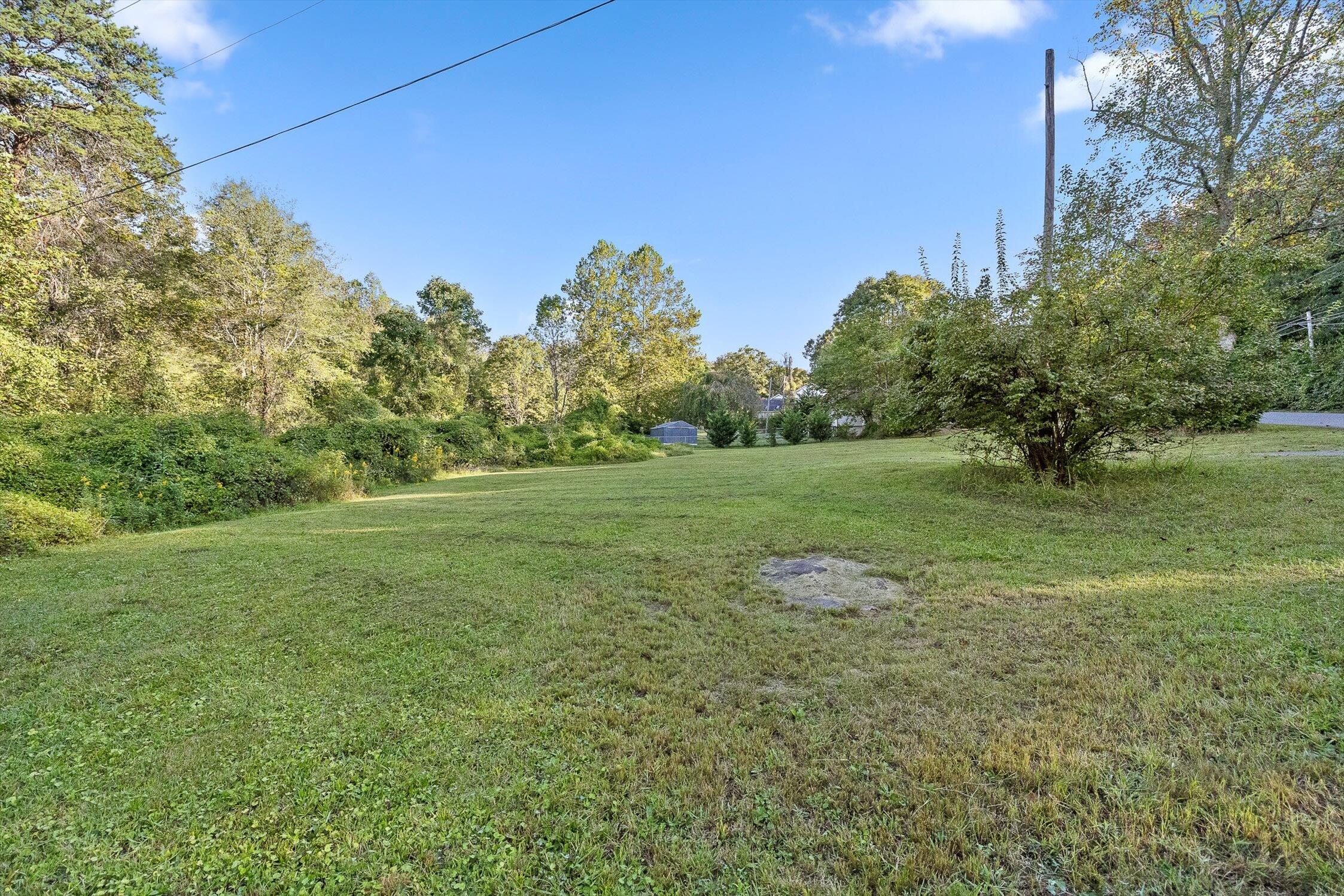 1612 Lula Lake Road