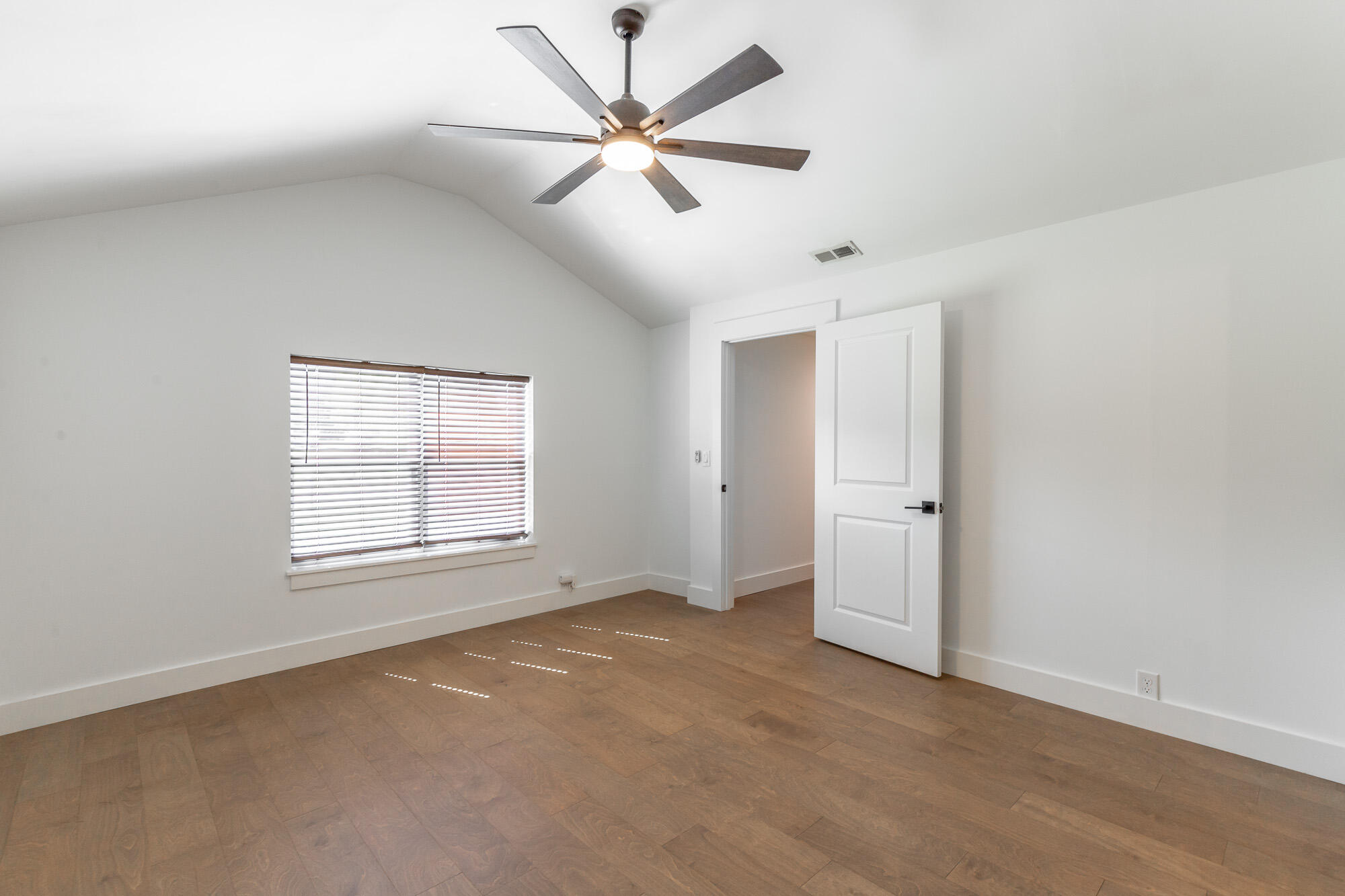 1979 Blythe Ferry Road, Dayton, Tennessee image 20
