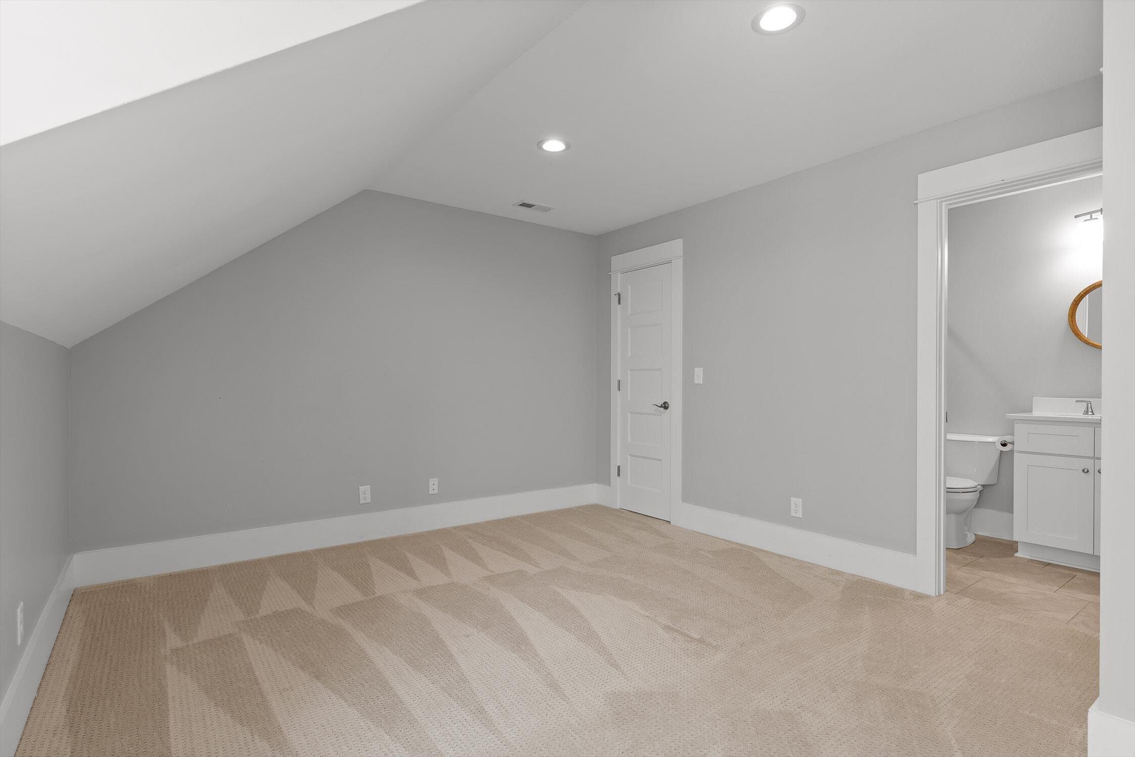 8221 Hixson Springs Road, Signal Mountain, Tennessee image 38