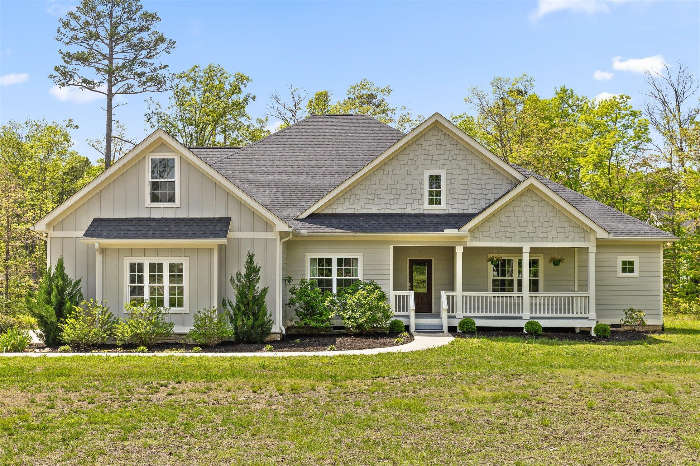 8221 Hixson Springs Road, Signal Mountain, Tennessee image 2