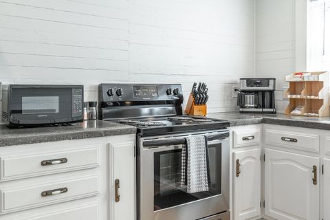 Tiny photo for 1308 Dry Valley Road, Rossville, GA 30741 (MLS # 1513199)