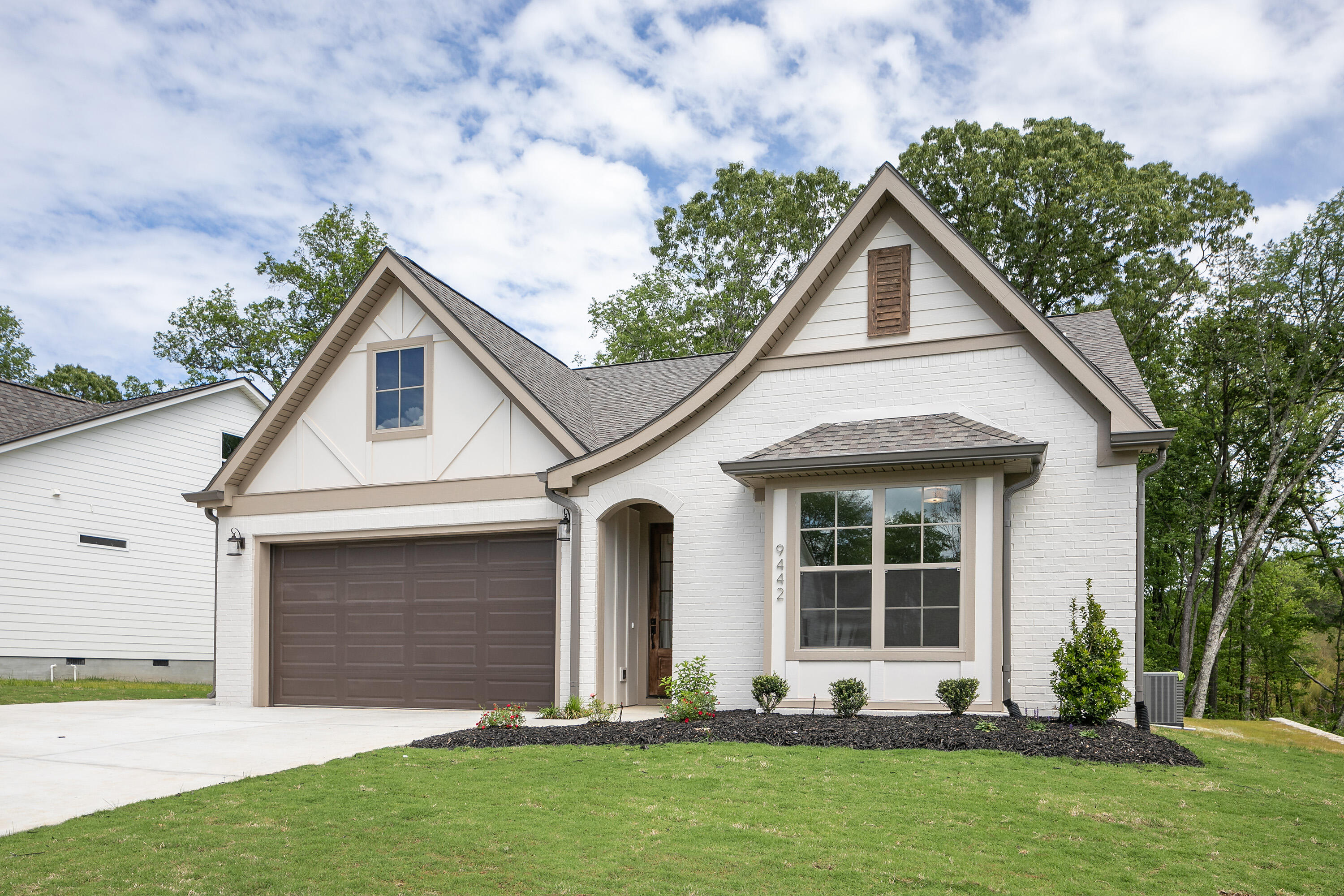 320 Fox Gap Lane 320