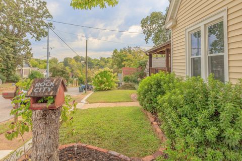 Tiny photo for 608 Colville Street, Chattanooga, TN 37405 (MLS # 1528823)